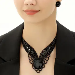 Набор 2 предмета: серьги, колье Набор 2 предмета: серьги, колье