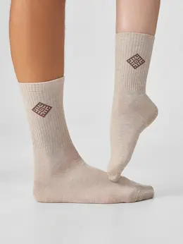 Носки унисекс бежевые с рисунком в виде орнамента