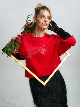 Теплый свитшот женский красный с начесом