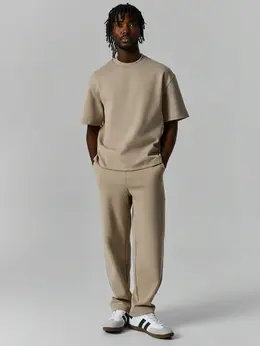 Комплект мужской бежевый: джемпер и брюки