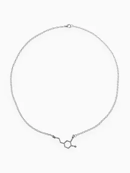 Кулон на цепочке