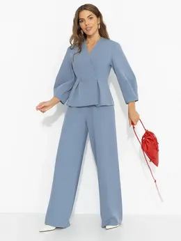 Брючный костюм