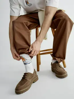 Высокие носки с вышивкой из коллекции ART PEOPLE с Алексеем Ланцевым