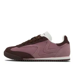 Женские кроссовки Retrorun