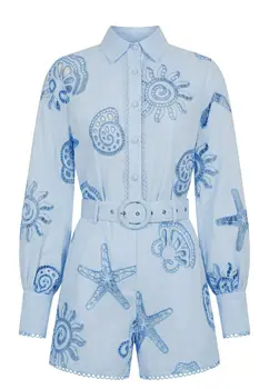 Костюм с шортами SFILATO