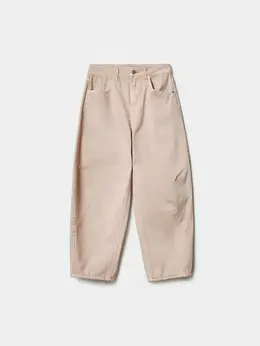 Укороченные объемные джинсы со средней посадкой