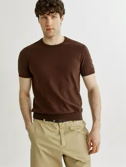 Базовая вязаная футболка