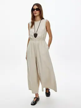 Комбинезон из смесовой вискозы