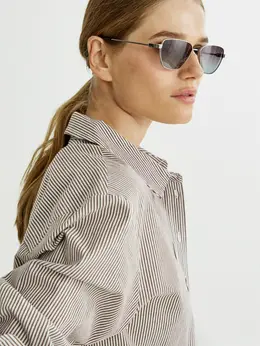 Солнцезащитные очки с металлической оправой