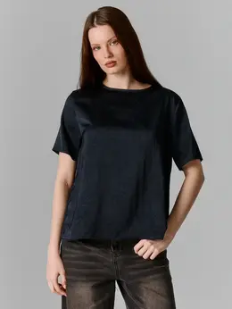 Блузка женская черная прямая