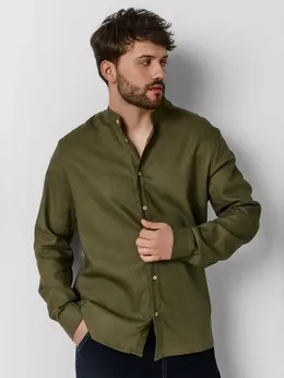 Рубашка мужская зеленая прямого кроя льняная
