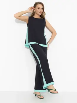 Брючный костюм