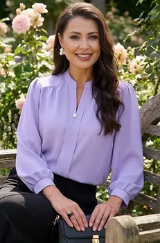 Однотонная блузка