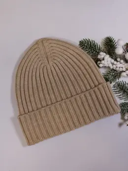 Шапка женская вязанная