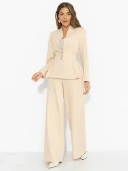 Брючный костюм