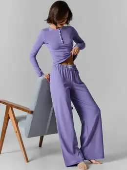 Комплект домашний женский фиолетовый прилегающего кроя